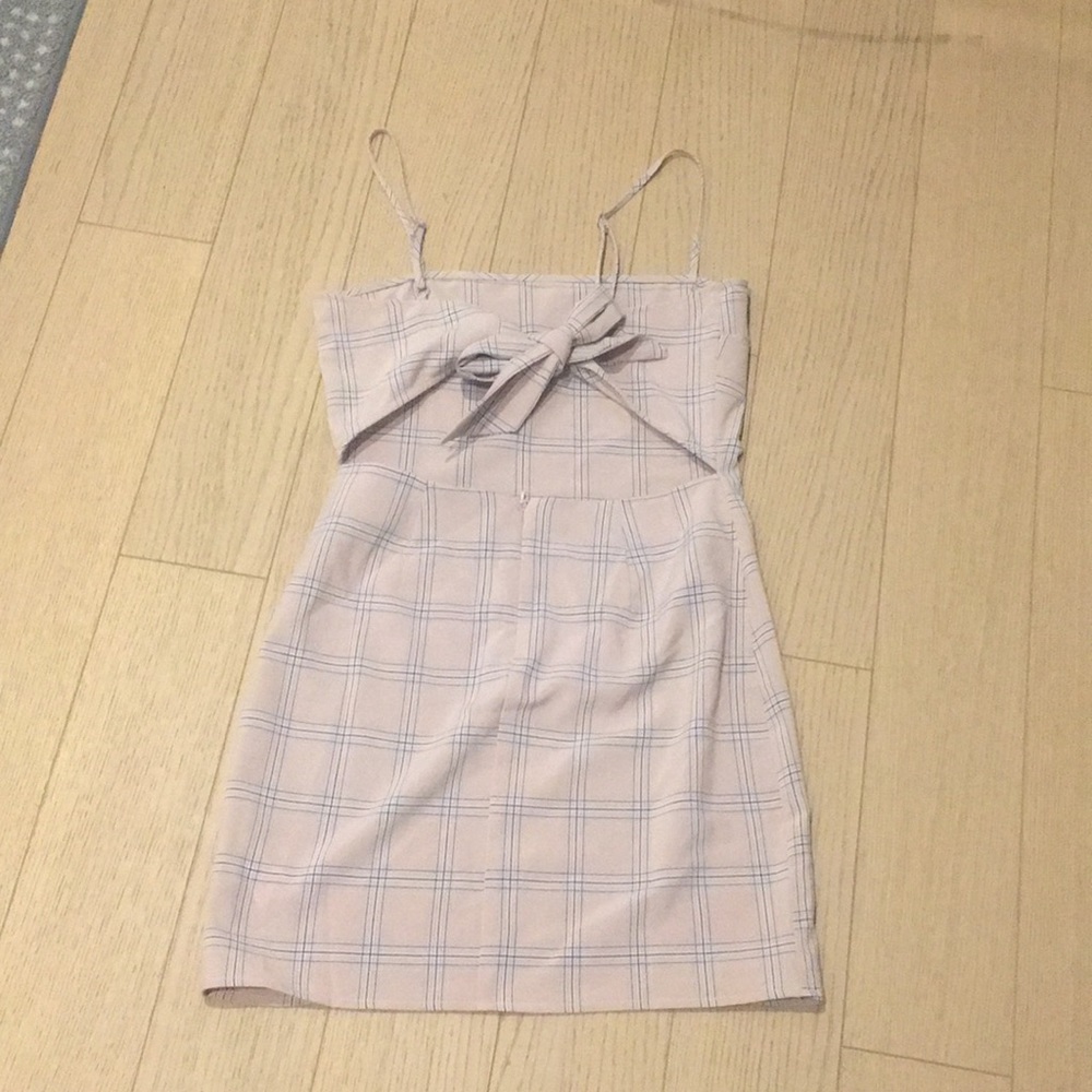 Pink plaid mini dress bow tie back medium - Picture 4 of 4